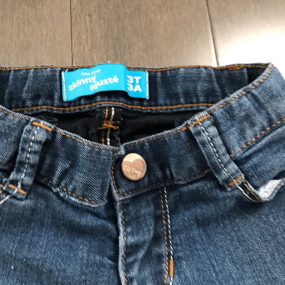 Old Navy skinny jeans💫 - Picture 2 of 5